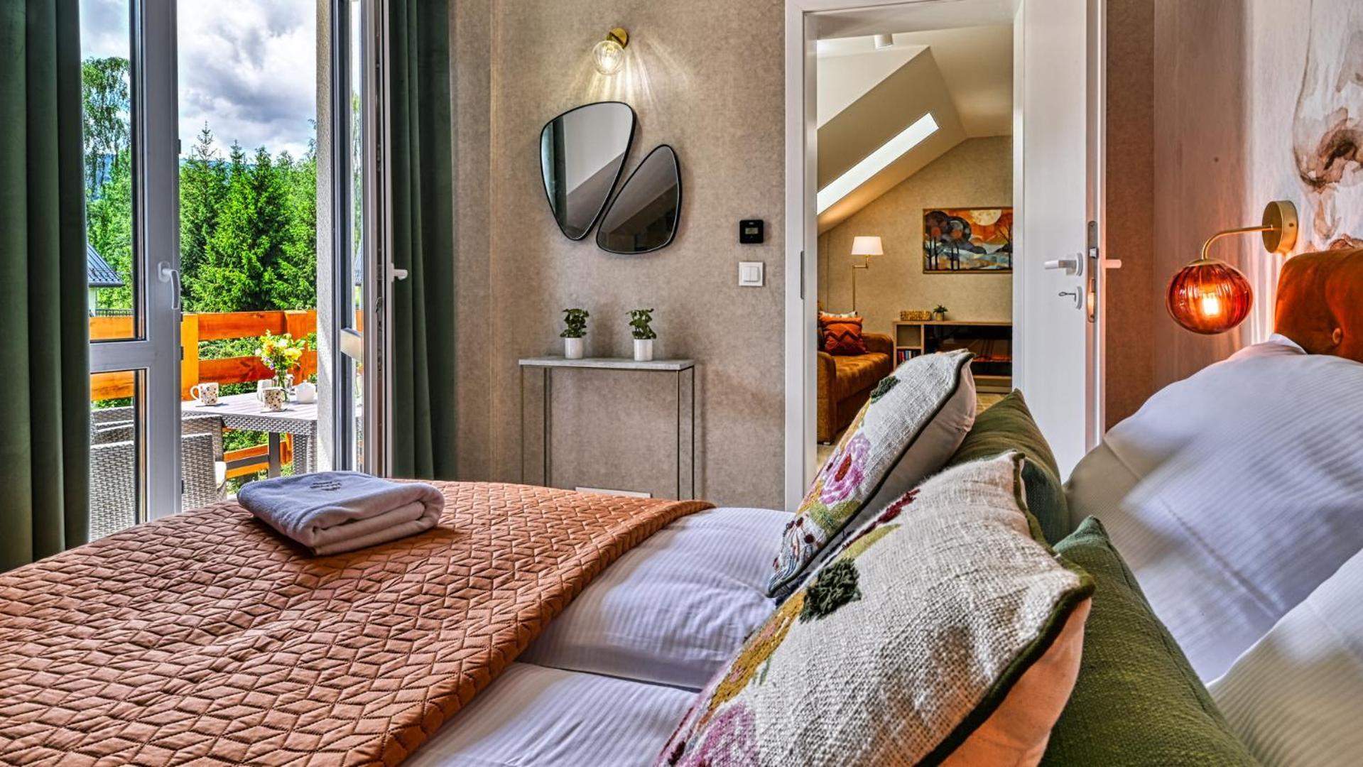 Apartamenty Dwupoziomowe Karkonoskie Kolory By Royal Aparts Karpacz Bagian luar foto